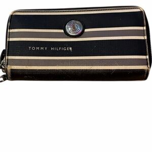 Tommy Hilfiger Black and Cream Striped Wallet